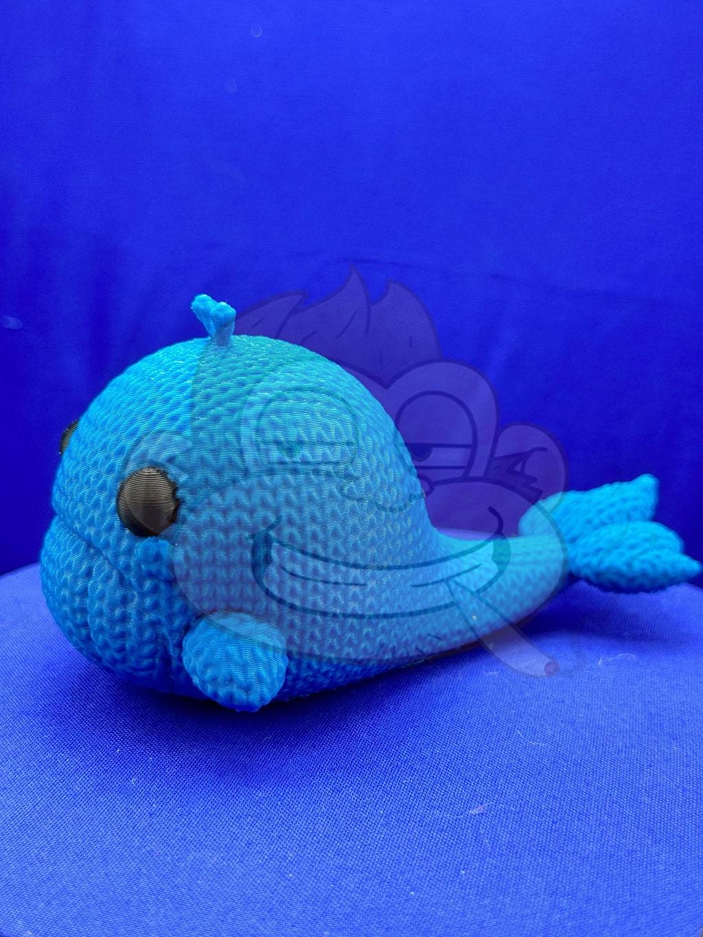 Knitted Whale Decor: 3D Printed Desk Accessory