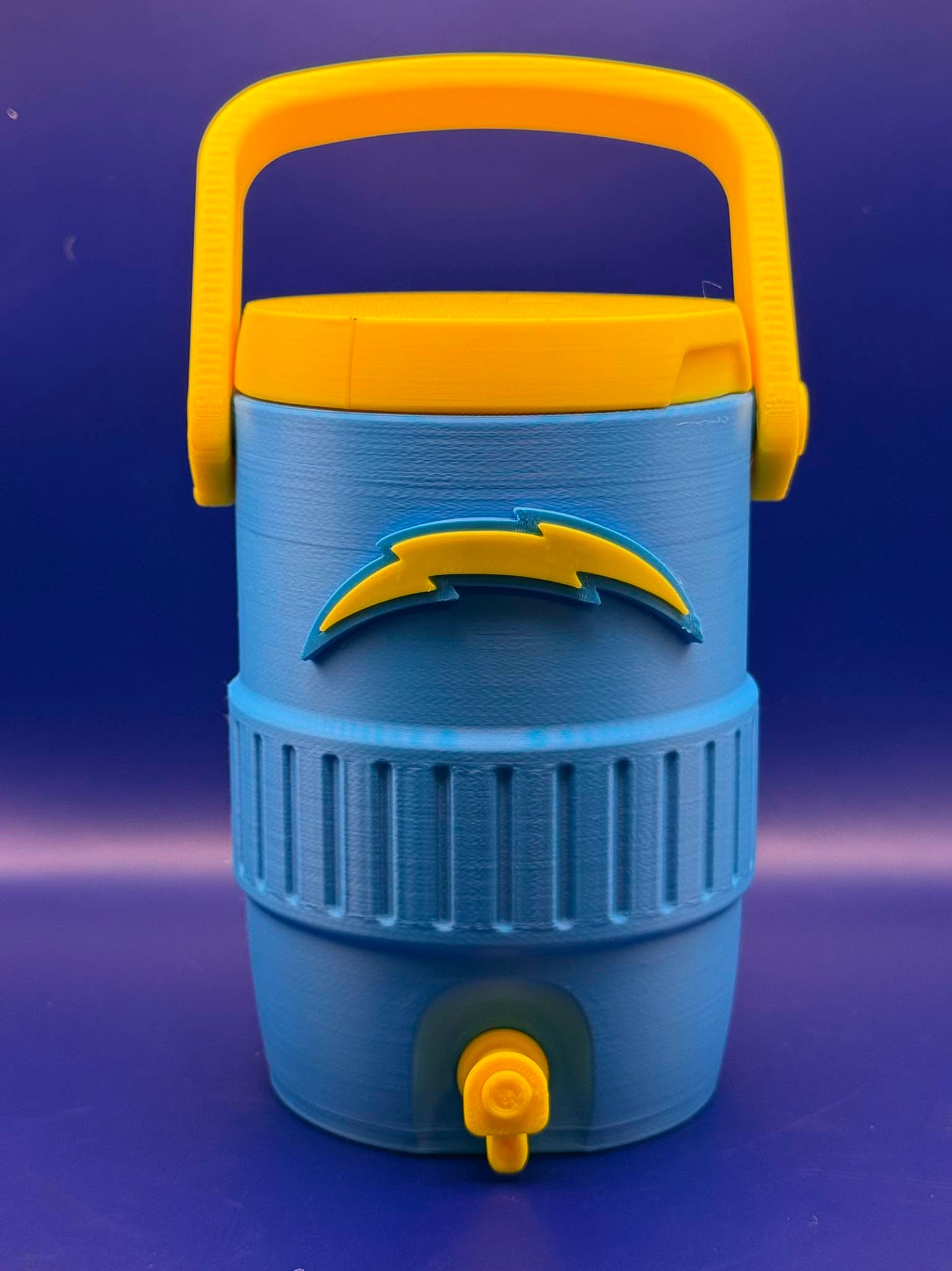 Chargers mini cooler can holder