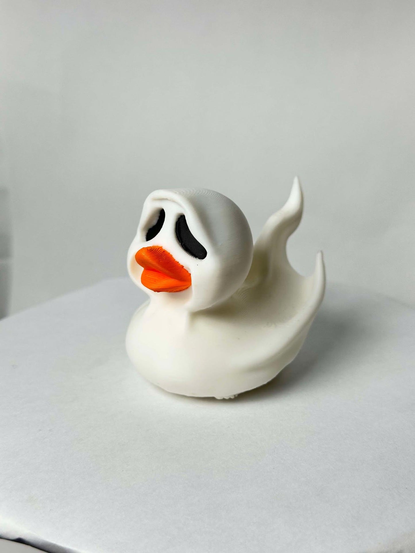 Scream Inspired Duck Design - Unique Gift for Jeep Lovers - Ideal for Personal Use and Collectibles