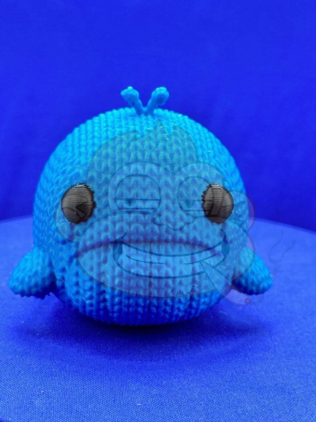 Knitted Whale Decor: 3D Printed Desk Accessory