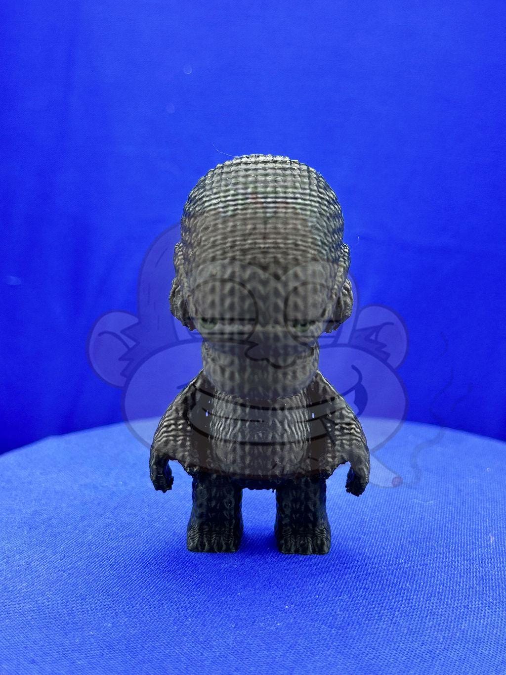 Knitted Xenomorph - XenomorphDecor - desk decor - house decor - photo prop