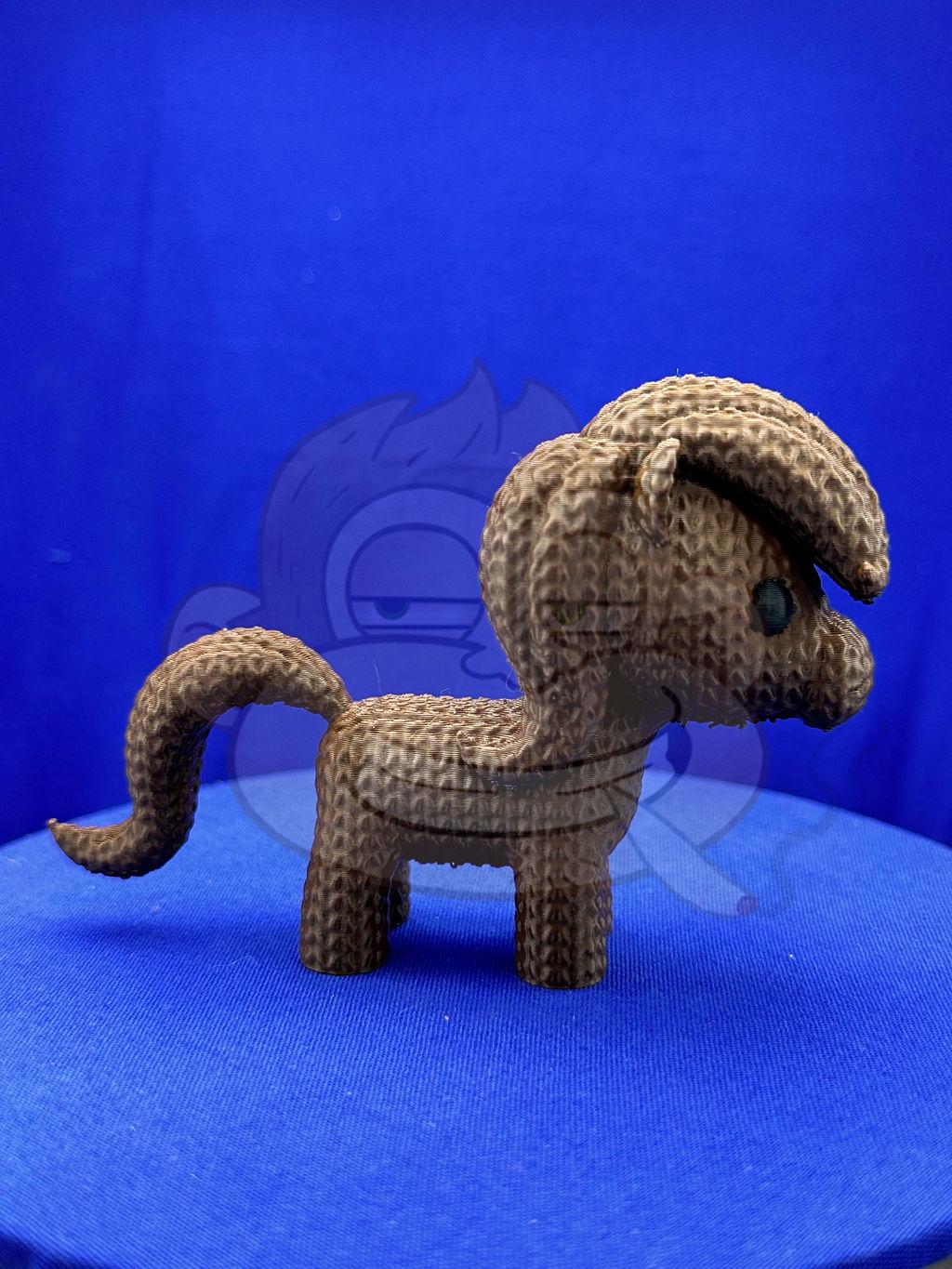 Knitted Horse: Desk & Home Decor